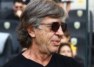 Ο Θ(ε)ωμάς στο ΑΕΚ store με νέα προϊόντα που φέρουν την υπογραφή του