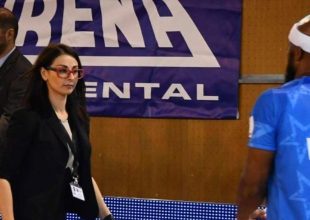 Σκέντζιου για την αποχώρηση της: «Θα μου λείψετε όλοι»