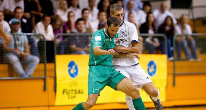 Futsal: Στο πλευρό του Εμμανουηλίδη ο Μπούσμπουρας (pic)