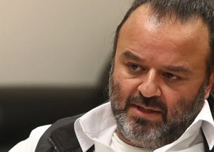 Έφτασε στην OPAP Arena ο Ηλιόπουλος