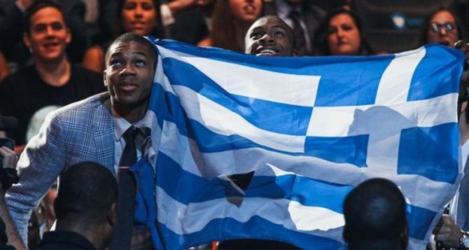 Μπακς: «Ένα παιδί από τα Σεπόλια εκπροσωπεί τη χώρα του»