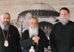 Στην ΟΠΑΠ Αρένα οι μητροπολίτες Φλωρίνης, Κοζάνης και Νέας Φιλαδελφείας (ΦΩΤΟ)