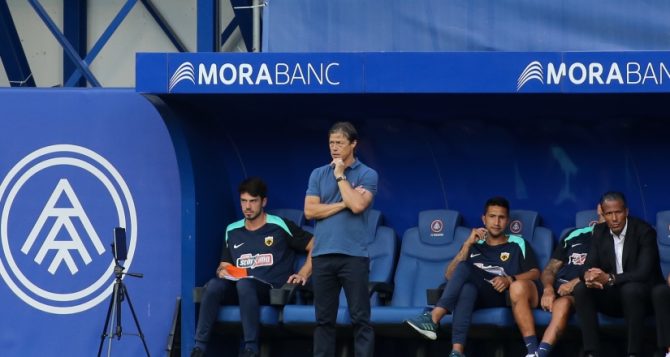 Αλμέιδα: «Δεν σκέφτομαι τους ψιθύρους»