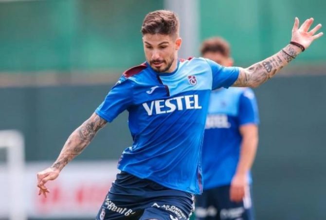 Φούντας: «Θα ήθελα να επιστρέψω στην Ελλάδα» Φούντας: «Θα ήθελα να επιστρέψω στην Ελλάδα»