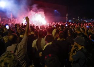 Παράνοια του κόσμου με την άφιξη Μαρσιάλ (VIDEO)