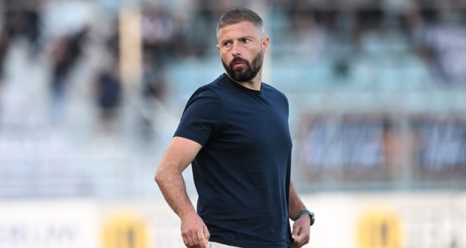 Τέλος ο Γκόμεζ από τον Βόλο – Με υπηρεσιακό στο ματς Κυπέλλου Τέλος ο Γκόμεζ από τον Βόλο – Με υπηρεσιακό στο ματς Κυπέλλου