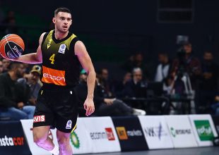 Πρόβλημα στην ΑΕΚ Betsson (και) με Καράμπελα