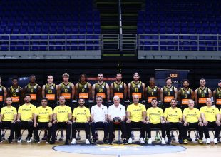 Η επίσημη φωτογράφισης της ΑΕΚ Betsson για τη σεζόν 2024/25 (ΦΩΤΟ)
