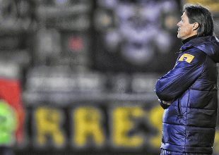 Αλμέιδα: «Ο υπεύθυνος είμαι εγώ – Δεν χρειαζόταν VAR η κόκκινη»