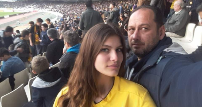Η πρώτη Ελληνίδα που περπάτησε στην πασαρέλα της Victoria’s Secret είναι ΑΕΚΑΡΑ και κουκλάρα