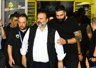 Στα γραφεία της ΕΠΟ ο Ηλιόπουλος – Ξαφνική επίσκεψη σε Γκαγκάτση