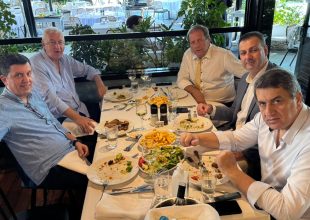 ΑΕΚ Βetsson: Εικόνες από το γεύμα που παρέθεσε η διοίκηση σε παίκτες και επιτελείο της Βασίλισσας (ΦΩΤΟ)