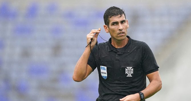ΑΕΚ – Άρης: Ο Βερίσιμο σφυρίζει το ματς στην «OPAP Arena»