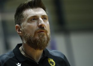 «Τελειώνει» ο Τζιανγκρόσι, πάει για άλλον προπονητή η ΑΕΚ