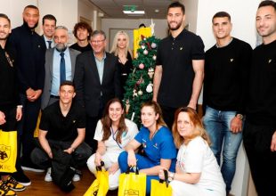 Επίσκεψη ποδοσφαιριστών της ΑΕΚ στο Παιδιατρικό Κέντρο Αθηνών! (ΦΩΤΟ)