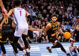 LIVE: AEK Betsson – Βόννη