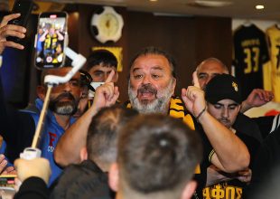 «Παρών» στην κοπή πίτα του club Πατησίων ο Ηλιόπουλος (VIDEO)
