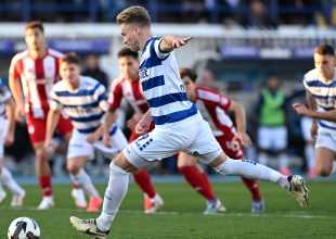 Διπλό του Ολυμπιακού στο Περιστέρι με μοιραίο Φαν Βέερτ