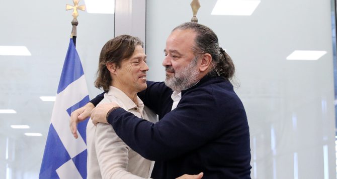 ΒΙΝΤΕΟ: «Μαζί για την μεγάλη ΑΕΚ» και «VAMOS Ματίας»!