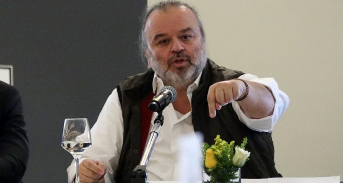 Hλιόπουλος: «Nτροπή να λένε ότι δεν ξοδεύω χρήματα – Κρατάω τρεις παικταράδες που κάνουν 40 εκατομμύρια»