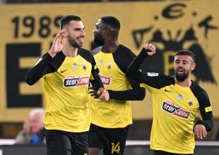 Super League: Στη δεύτερη θέση ανέβηκε η ΑΕΚ (ΦΩΤΟ)