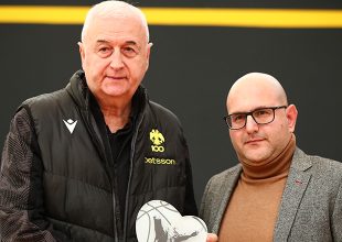 Ο Ντράγκαν Σάκοτα τιμήθηκε από την Ακαδημία της Ένωσης