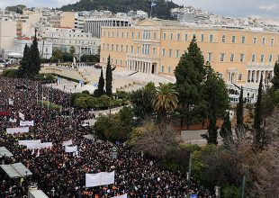 Τέμπη: Στους δρόμους ξανά μαθητές και φοιτητές – Συγκεντρώσεις σε όλη τη χώρα