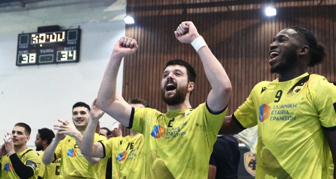 ΑΕΚ – Ολυμπιακός: MVP του αγώνα ο Αραμπατζής (pic)