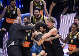 Basket League: Μόνη στην 3η θέση η ΑΕΚ Betsson