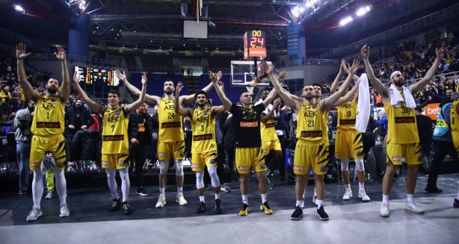 «Forza ΑΕΚΑΡΑ» κόντρα στο Περιστέρι