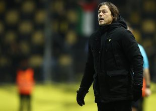 Αλμέιδα: «Μόνο… ματωμένο θα με βγάλει κάποιος από τη θέση μου ως προπονητή!»