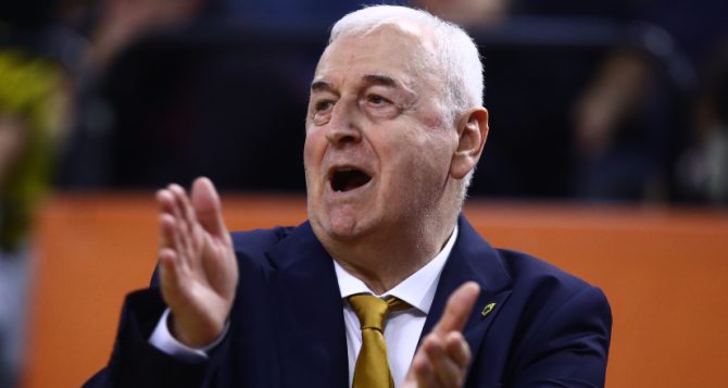 Σάκοτα: «Ζήλεψα που δεν μπορούσα και γω να μπω να παίξω»