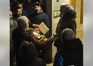 Συγκλονιστική ομιλία του Χατζηχρήστου: «Οι δύσκολες στιγμές δεν θα μας χωρίζουν, θα μας ενώνουν»