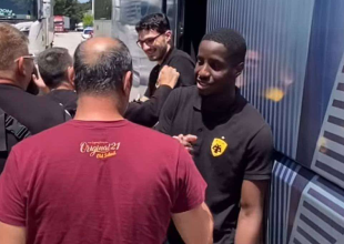 Χάντμπολ: Η αποστολή της ΑΕΚ πέρασε τα σύνορα και μπήκε Ελλάδα – Αποθεώθηκε απ’ τον κόσμο