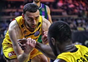 Όχι έτσι ρε ΑΕΚΑΡΑ… «Κόλλησε» και η Μάλαγα την τιμώρησε