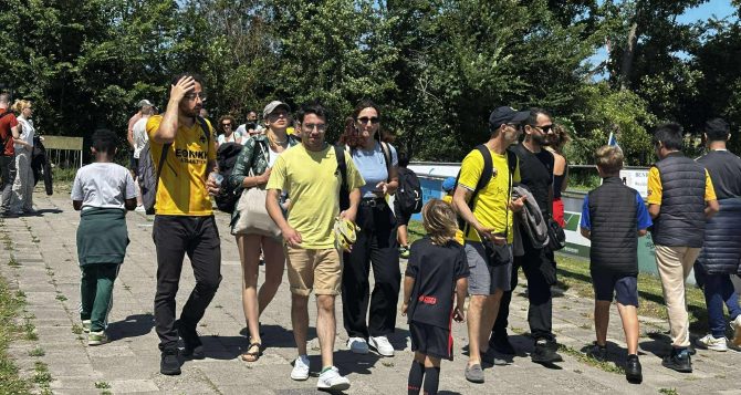 Το vlog του AEK1924.gr για την άφιξη στο Μπουργκ Χάαμσταντ (VID)