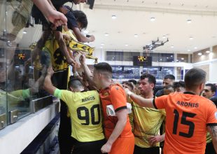 Futsal: Νίκη για να στεφθεί πρωταθλήτρια η ΑΕΚΑΡΑ