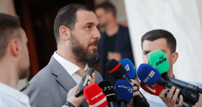 Λυσάνδρου: «Η ευρωπαϊκή προοπτική και η εξέλιξη του ποδοσφαίρου μας ενώνει»