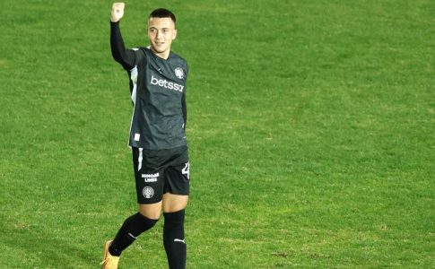 «Βλέπει» και Θεοδοσουλάκη η ΑΕΚ!