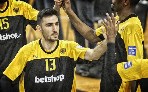 Kατσίβελης: «Πολύ χαρούμενος που επιστρέφω – Να πετύχουμε σε Ελλάδα και Ευρώπη»