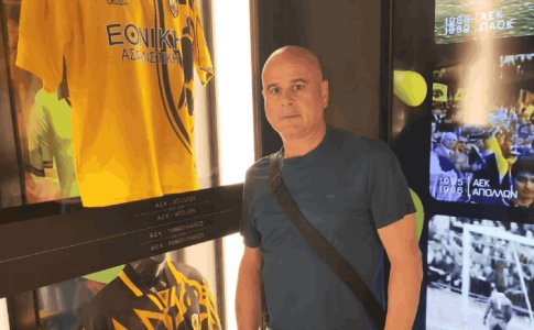 Ο Τιμούρ Κετσπάγια στο Μουσείο Ιστορίας της ΑΕΚ (ΦΩΤΟ)