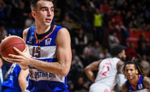 «Ενδιαφέρον της ΑΕΚ για τον Μάρκο Πετσάρσκι»