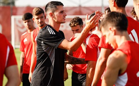 Επίσημο: Ο Έρικ Λαμέλα επέστρεψε στη Σεβίλλη ως μέλος του τεχνικού τιμ του Ματίας Αλμέιδα