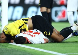 «Μαγικό» κοντρόλ και σέντρα του Ελίασον, αστόχησε ο εκτεθειμένος Μουκουντί (VID)