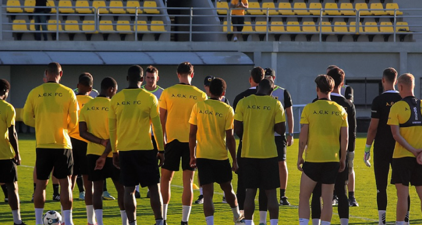 Πάσχα στα Σπάτα για τους παίκτες της ΑΕΚ