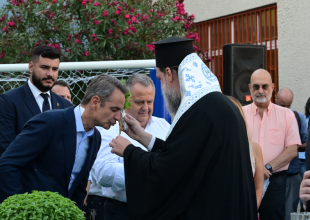 Σε δημοτικό της Νέας Φιλαδέλφειας ο Μητσοτάκης για τη νέα σχολική χρονιά  – «Παρών» και ο Παντερμαλής