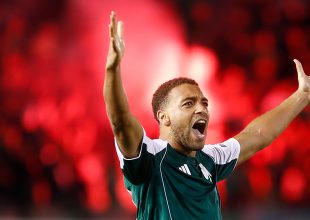 Το γκολ του Ντέσερς απέναντι στον Ολυμπιακό (VIDEO)