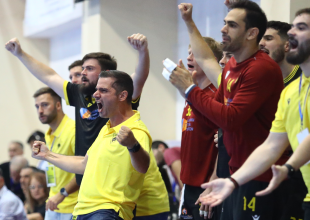 Σίλβα προς τους οπαδούς της ΑΕΚ: «Τελευταία φορά που χάνουμε, στο τέλος εμείς θα πανηγυρίζουμε»
