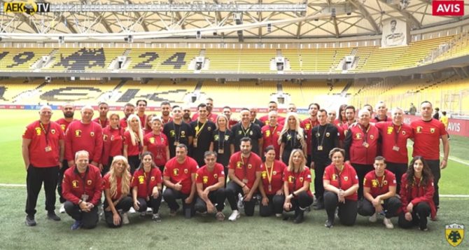 Εύσημα από την UEFA για το AEK Medical Staff (VID)