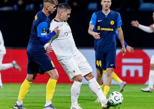 Η ευκαιρία που έχασε ο Γιόβιτς στο 0-1 (VID)